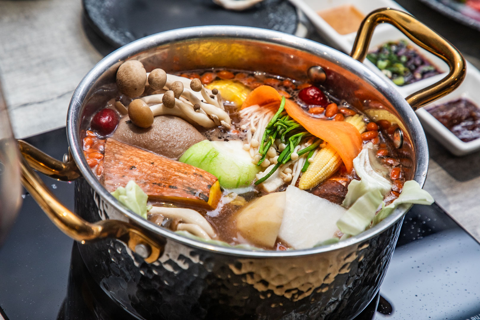 桃園美食,大明星頂流涮涮鍋