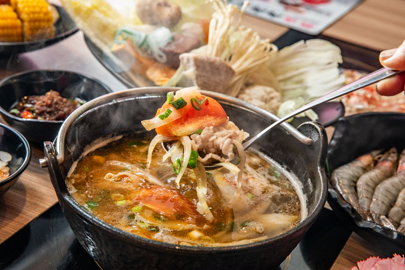 桃園火鍋,肉多多火鍋桃園中華店