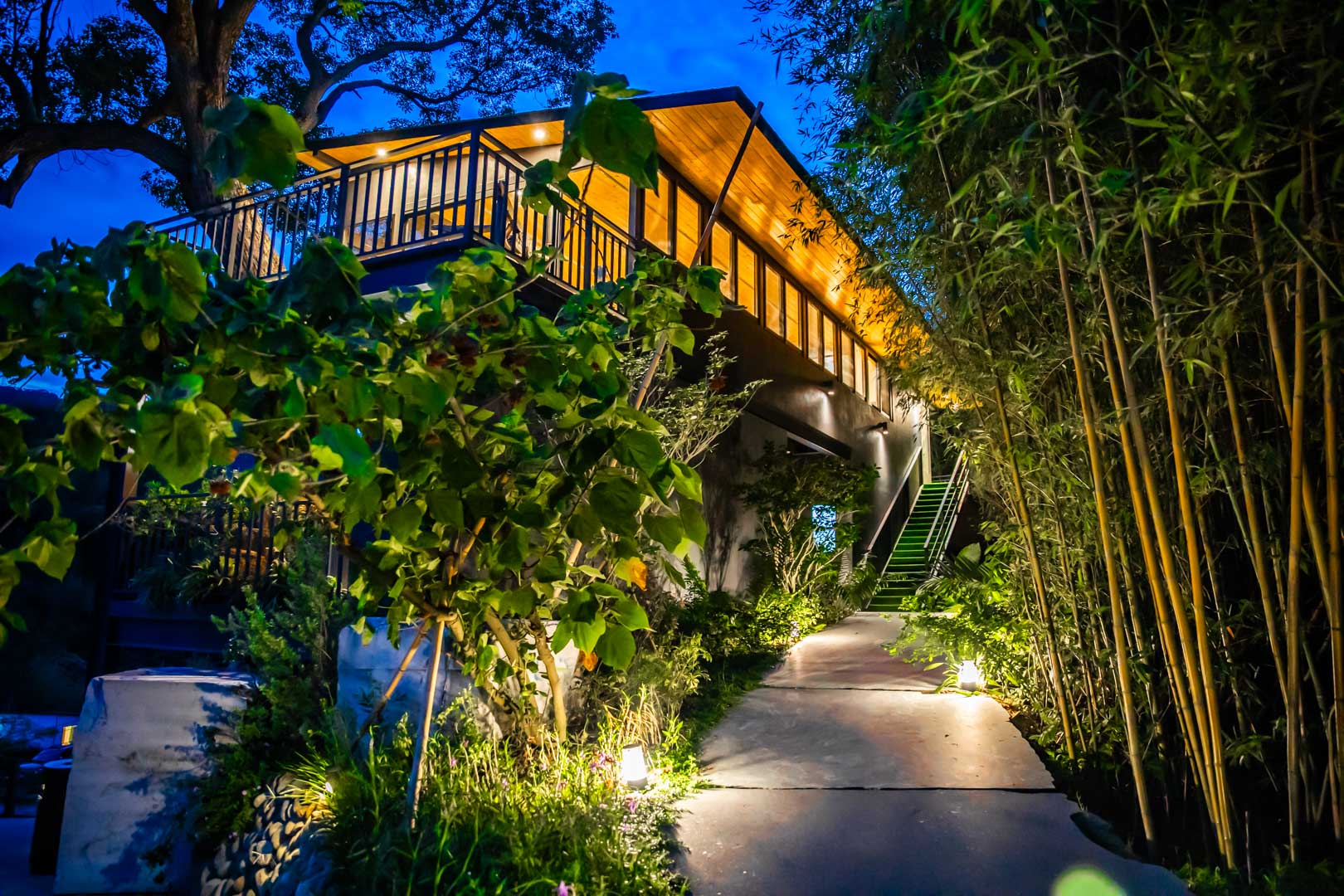 苗栗住宿,苗栗露營,紫鳶山城覓境莊園