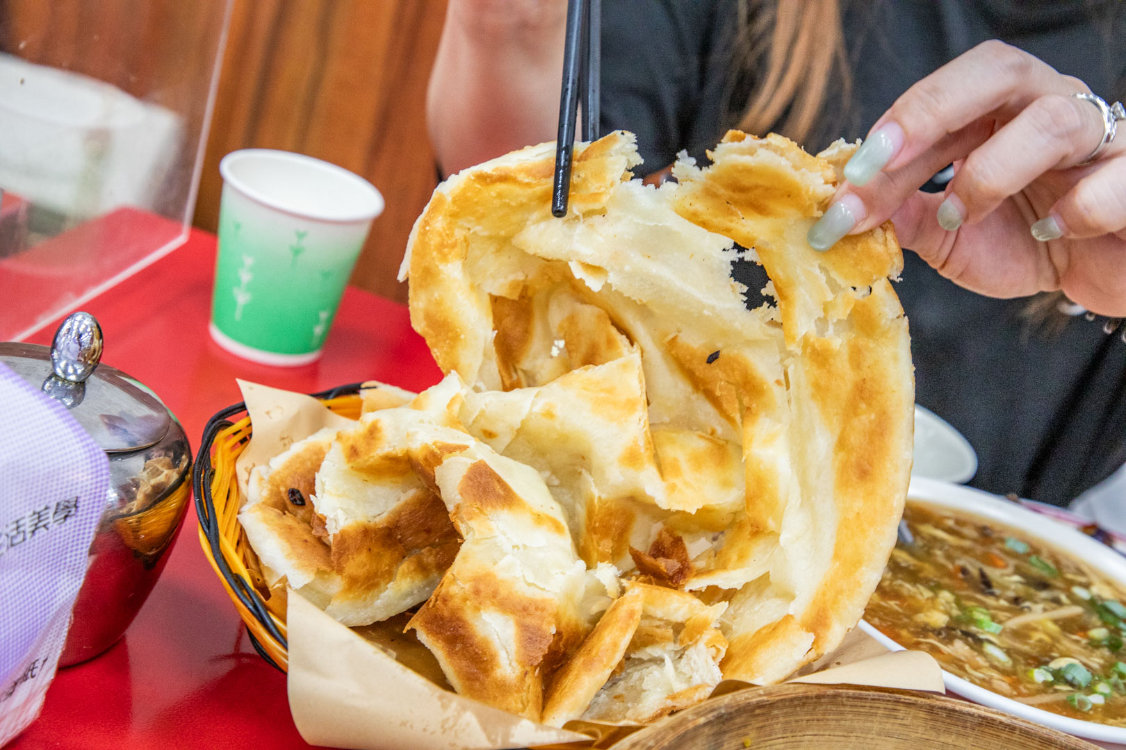 高雄美食,厚得福湯包麵食專賣店