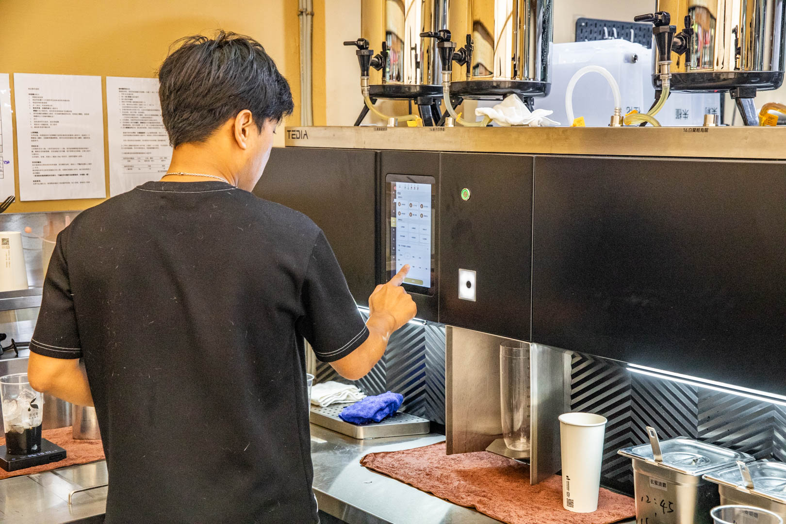 信義區手搖飲,茶可斯TeaCos信義永春店