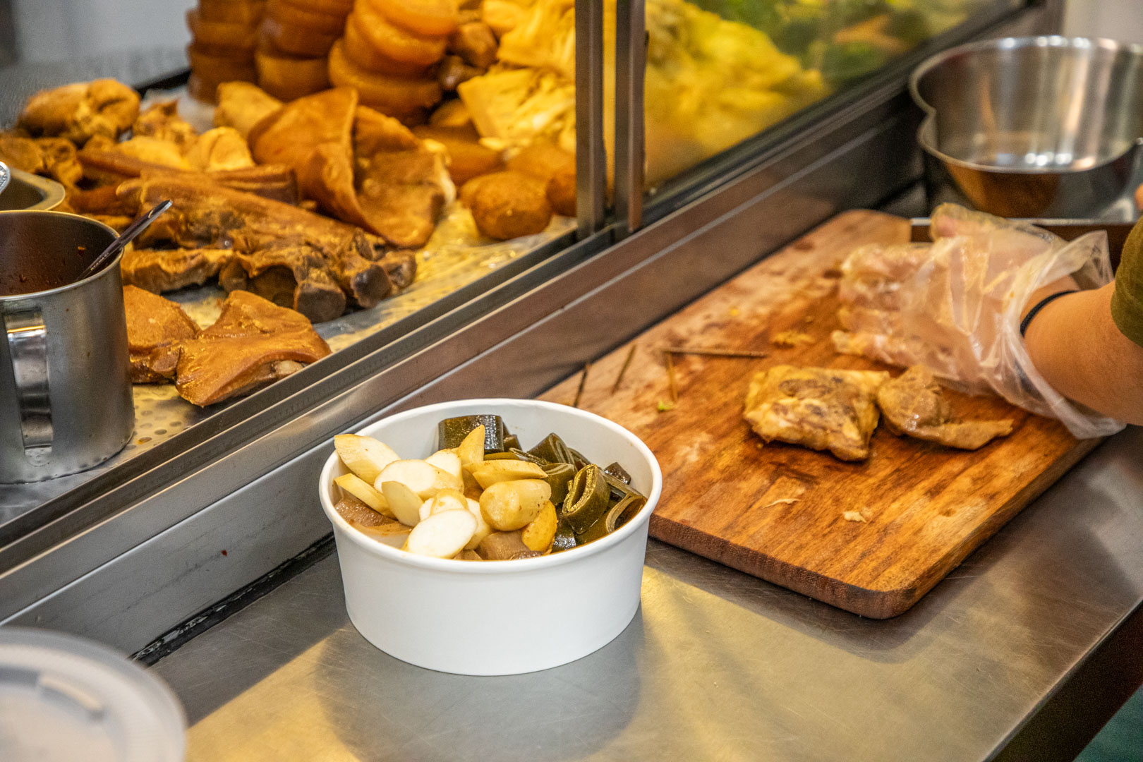 桃園滷味,桃園美食,秘醬滷味桃園站前店