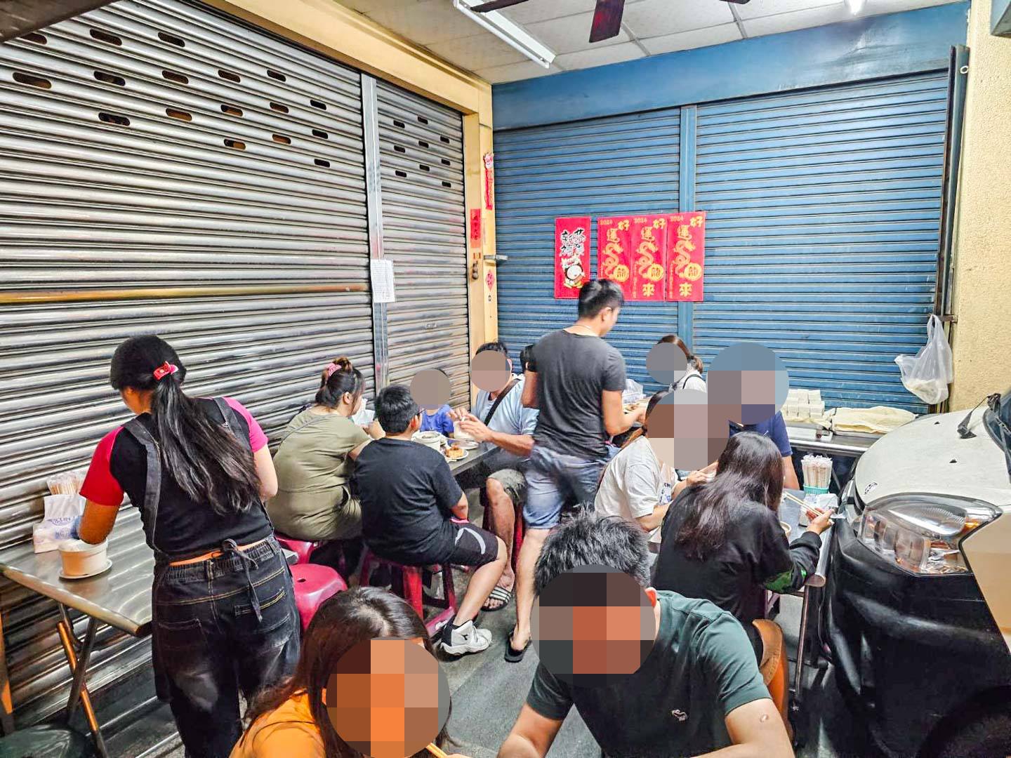 彰化宵夜,彰化美食,永樂夜市關帝廟無名蘿蔔糕、燉湯