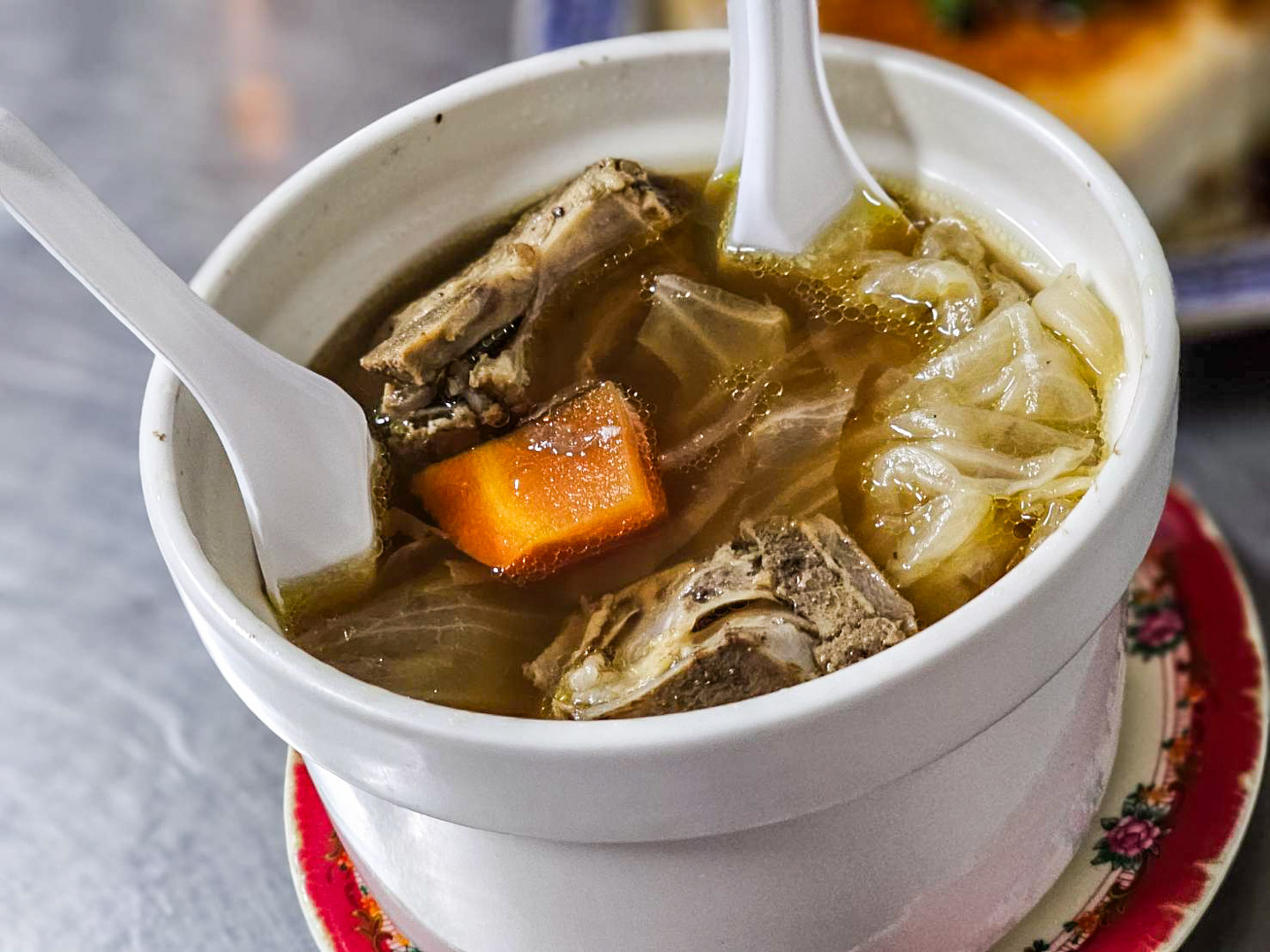 彰化宵夜,彰化美食,永樂夜市關帝廟無名蘿蔔糕、燉湯