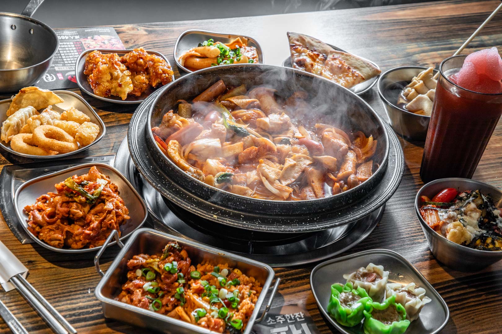 台北美食,台北吃到飽,西門町吃到飽,西門町美食,台北韓式料理,西門町韓式料理,甩鍋雞韓式炒雞吃到飽西門店 @大手牽小手。玩樂趣