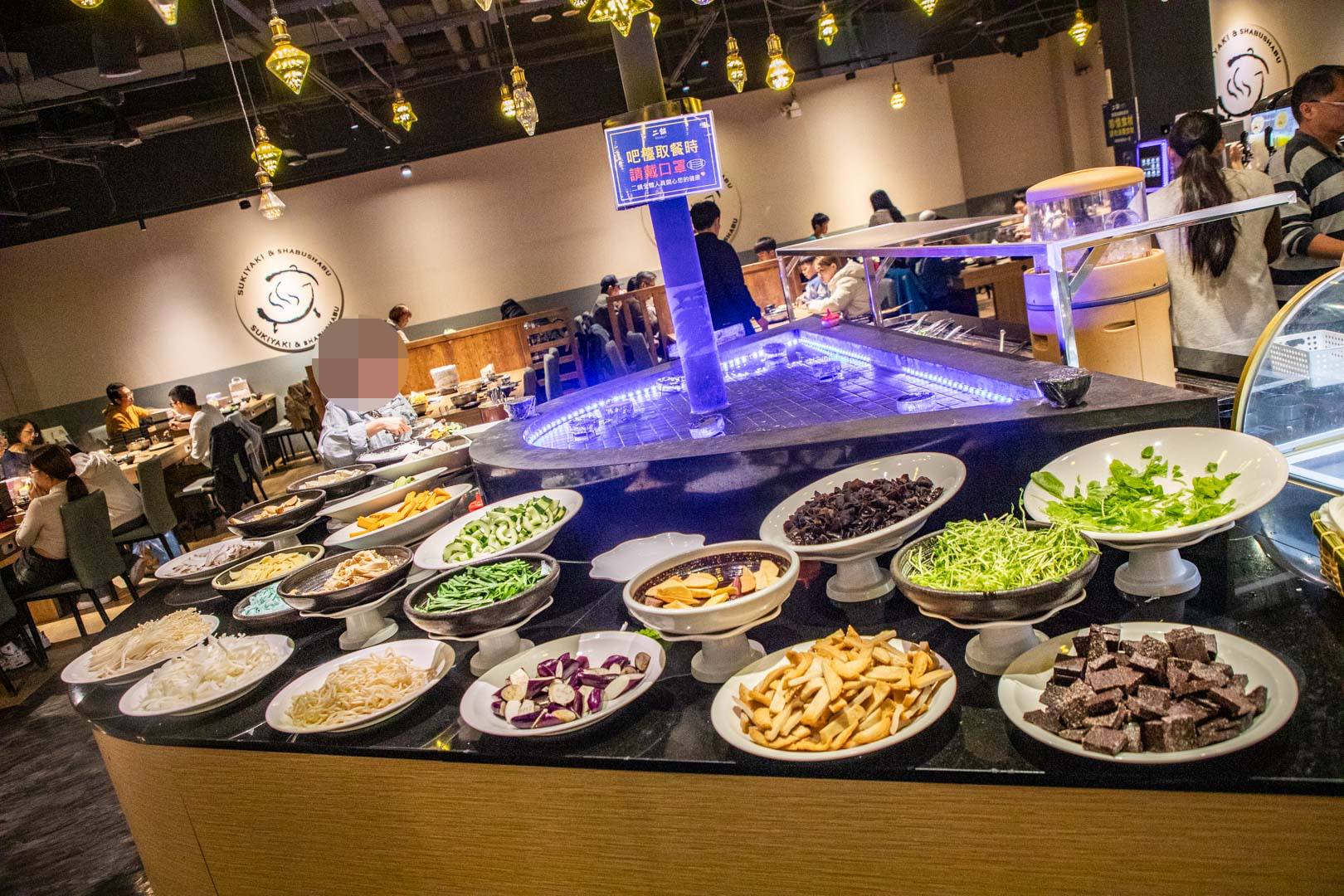 桃園美食,桃園聚餐,桃園吃到飽,桃園壽喜燒吃到飽,桃園火鍋吃到飽,鬥牛士二鍋桃園食尚店 @大手牽小手。玩樂趣