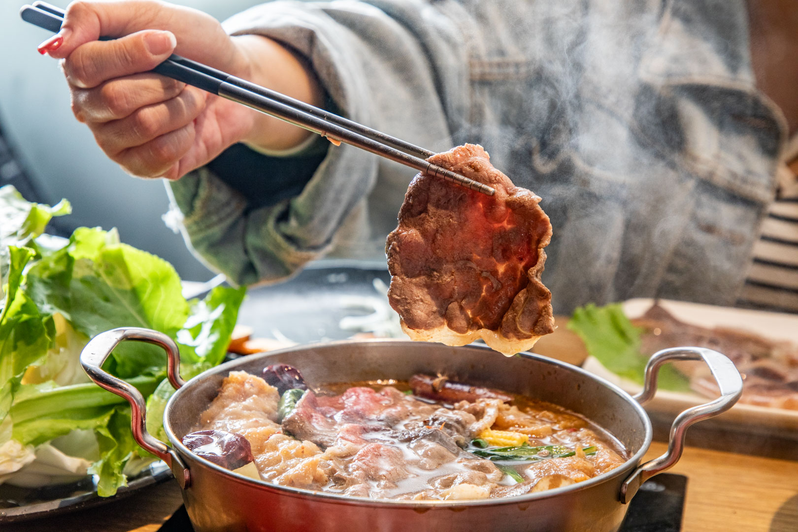 桃園火鍋吃到飽,鬥牛士二鍋桃園食尚店