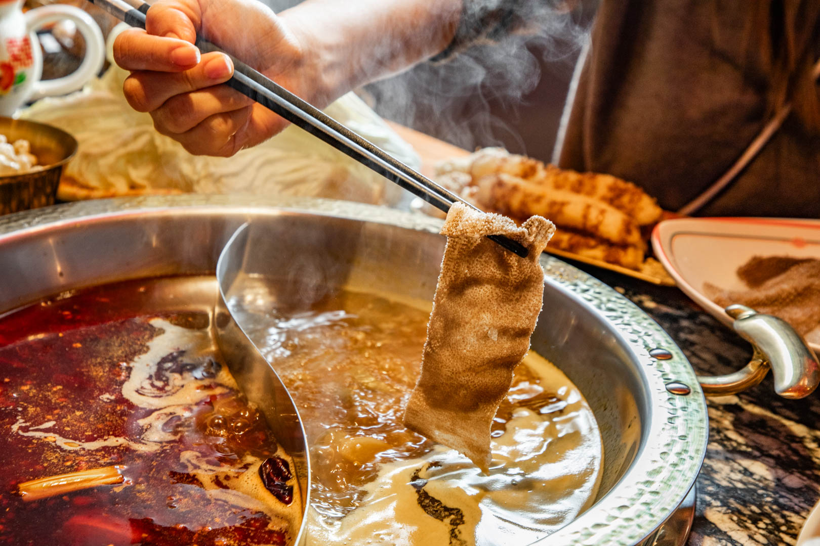 桃園麻辣火鍋,好想你重慶蓋碗火鍋