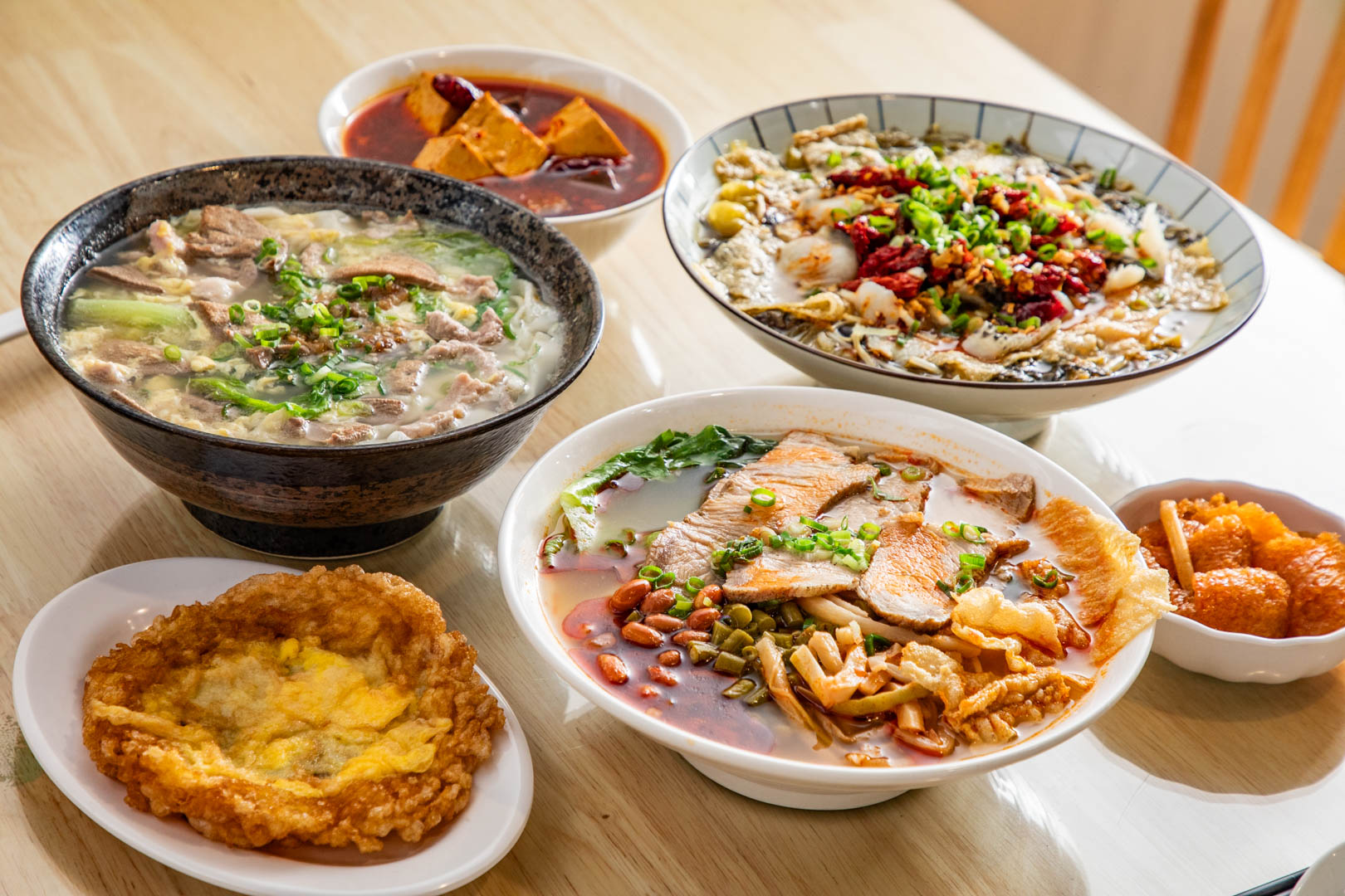 中壢美食,桃園美食,中壢酸菜魚,桃園酸菜魚,中壢螺螄粉,璽小螺螺螄粉老壇酸菜魚,桃園螺螄粉 @大手牽小手。玩樂趣
