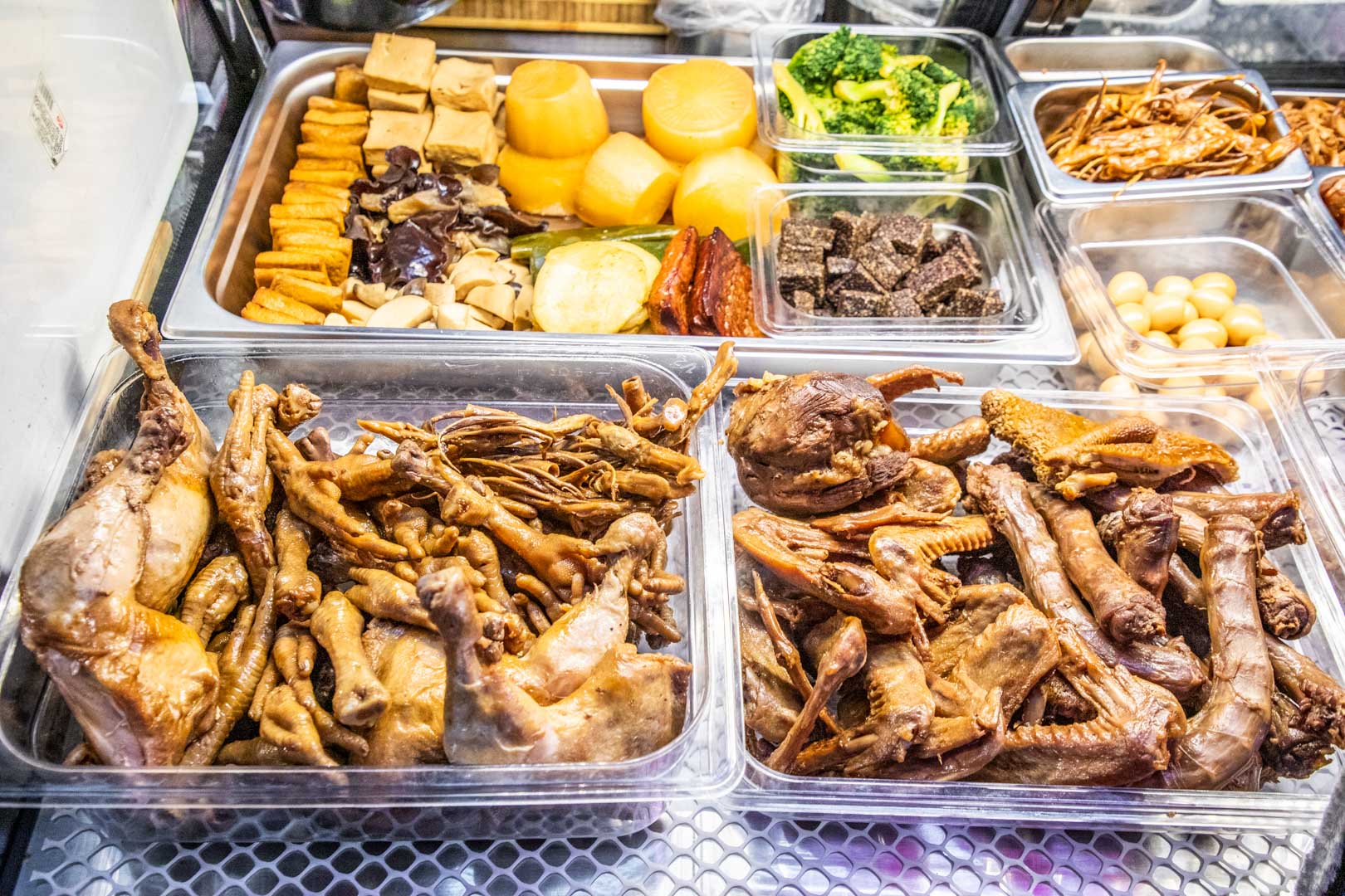 八德興仁夜市美食,.追蕾醬香黑鴨滷味 (八德興仁花園夜市)