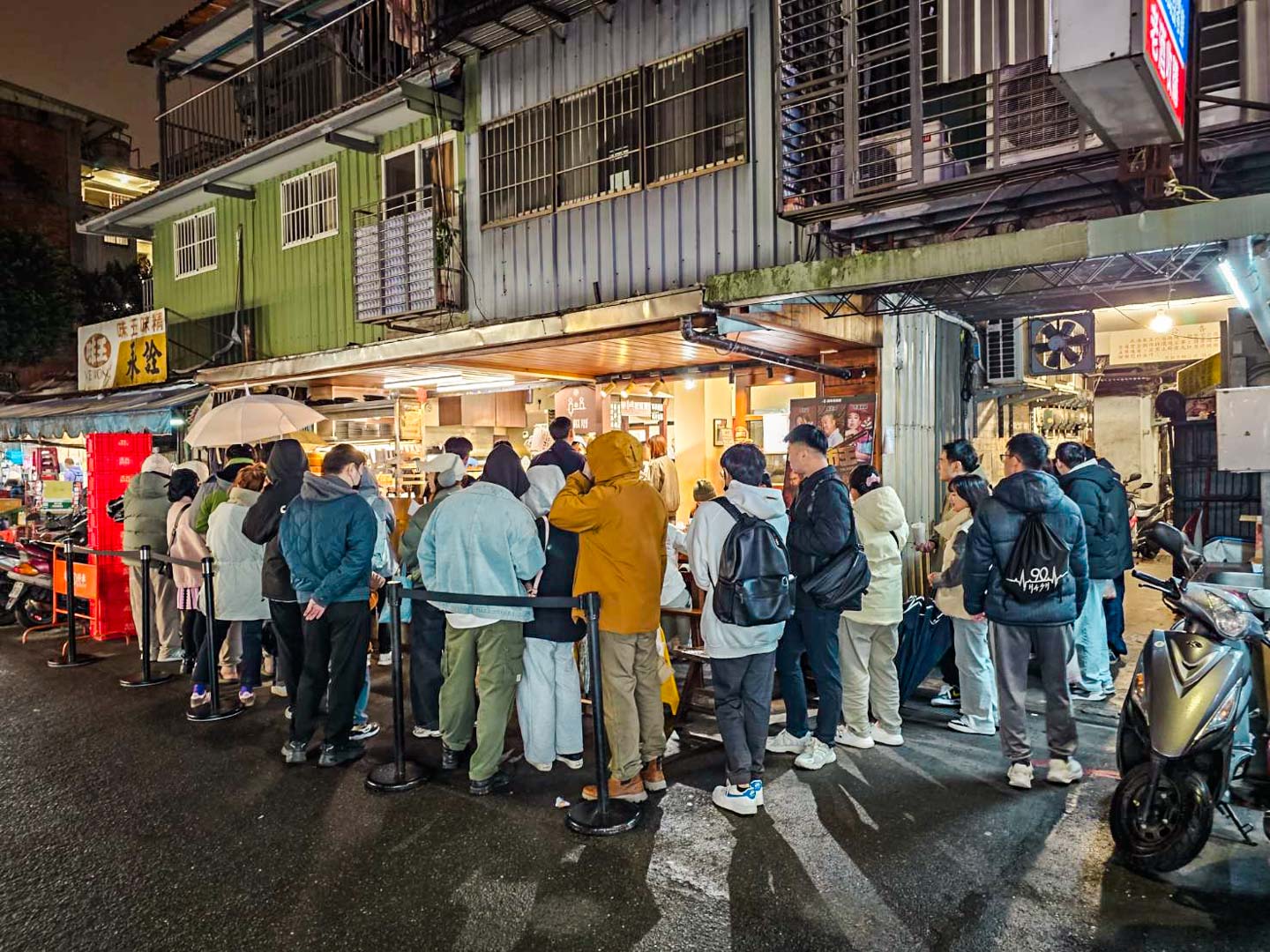 台北臭豆腐,南機場夜市美食,禾甲蒸臭豆腐,台北清蒸臭豆腐 @大手牽小手。玩樂趣