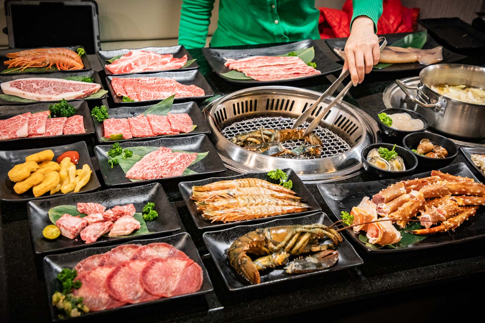 桃園吃到飽,桃園和牛吃到飽,三柒燒肉專門店-桃園藝文店,桃園帝王蟹吃到飽,桃園頂級燒肉吃到飽 @大手牽小手。玩樂趣