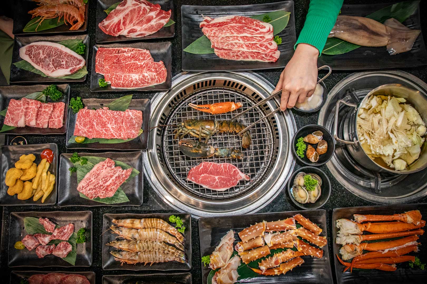 桃園和牛吃到飽,三柒燒肉專門店-桃園藝文店