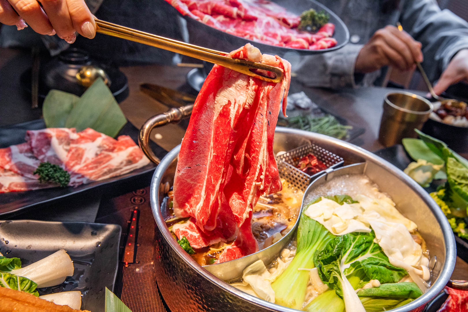 桃園麻辣鍋吃到飽,超夯川麻辣鍋桃園愛買店