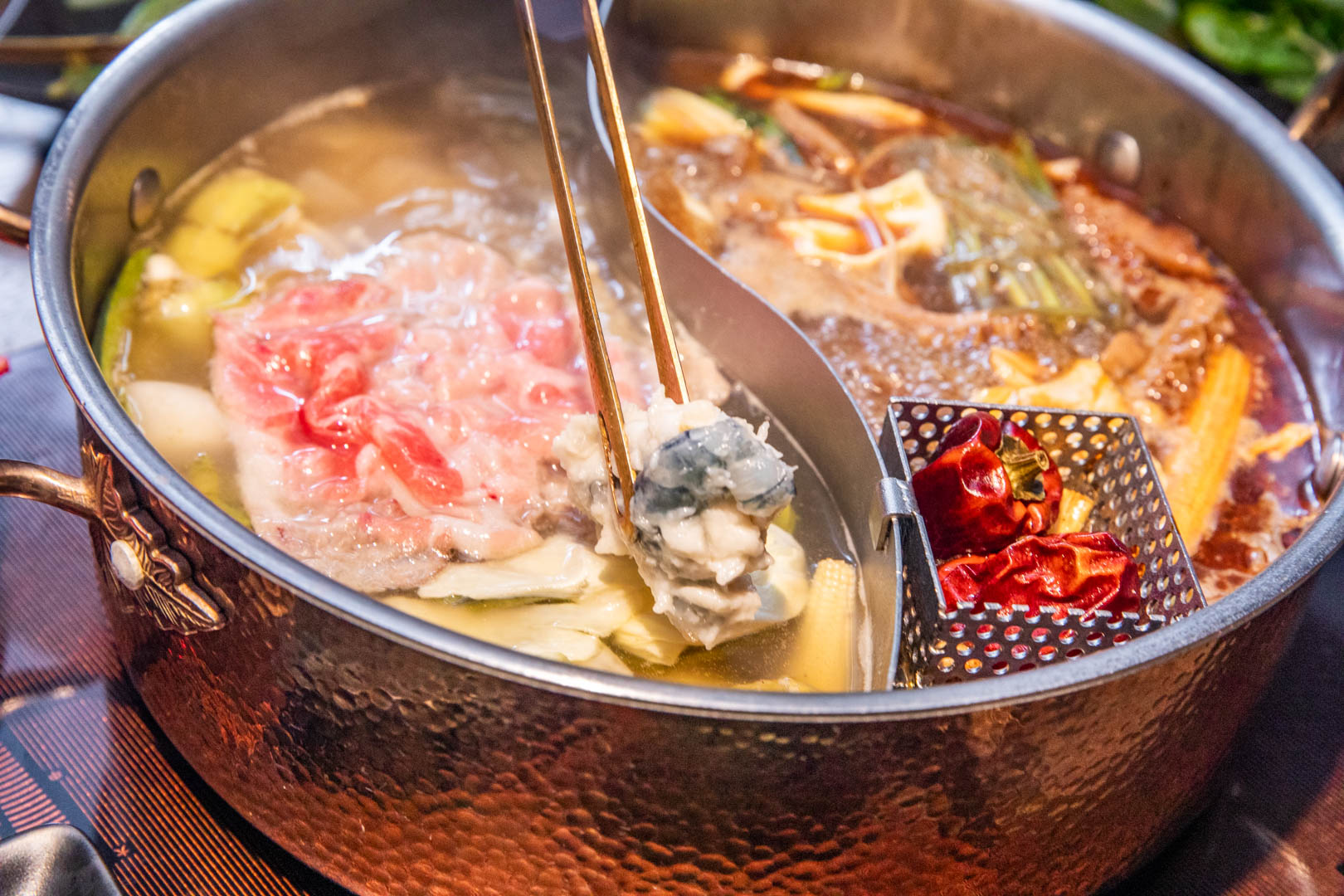 桃園麻辣鍋吃到飽,超夯川麻辣鍋桃園愛買店