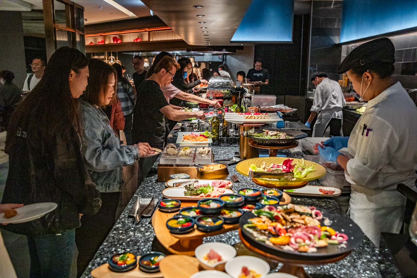 台北海鮮吃到飽,島語自助餐廳台北漢來店
