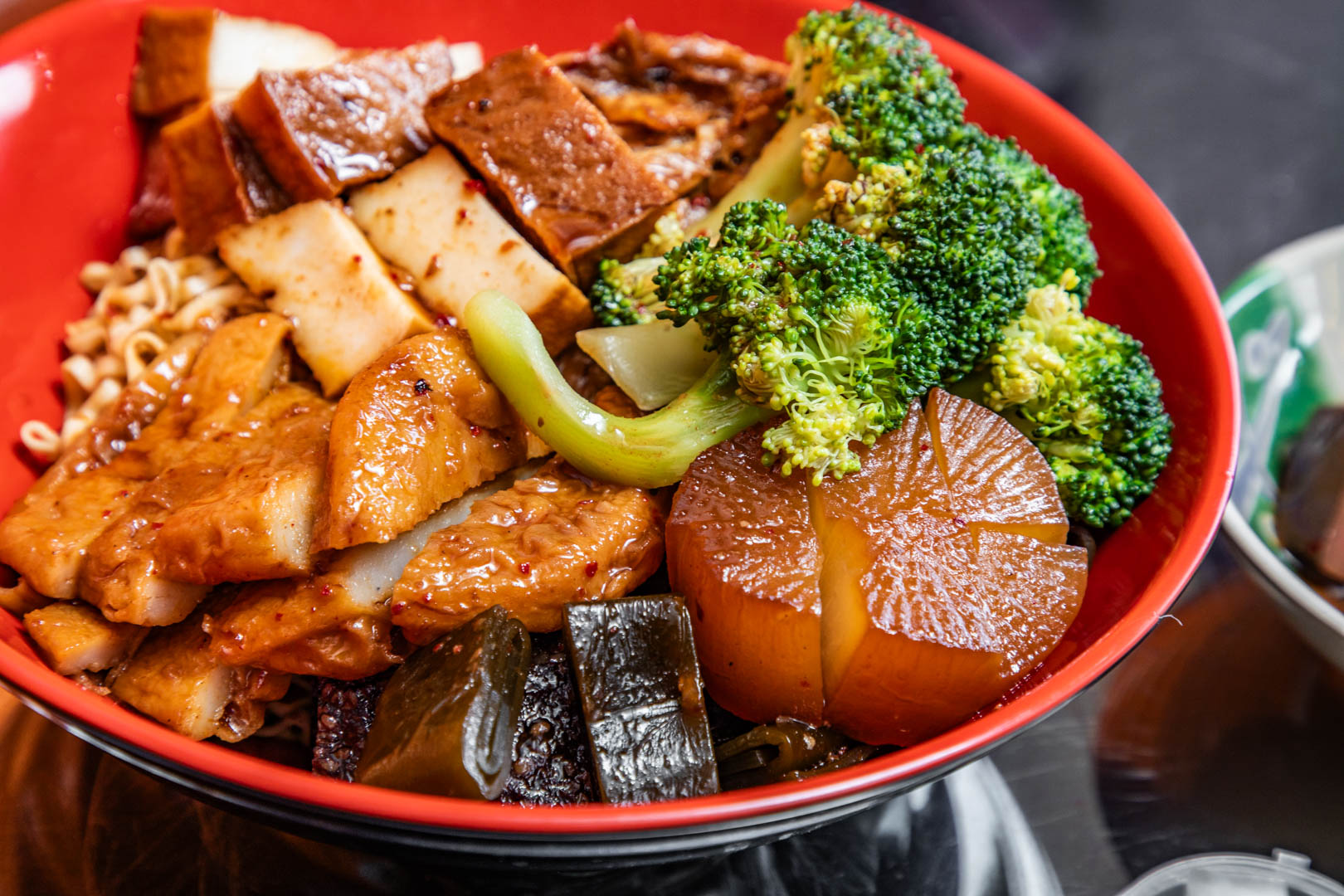 秘醬滷味蘆竹南崁店,南崁美食