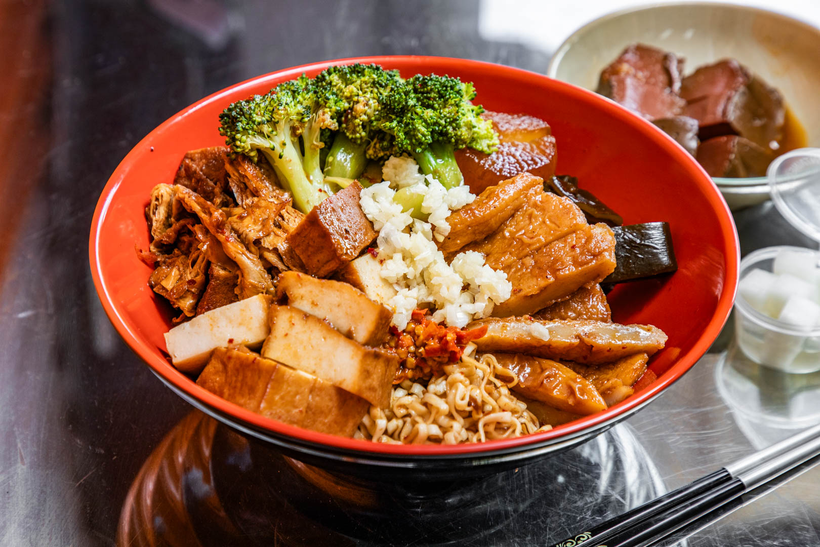 秘醬滷味蘆竹南崁店,南崁美食