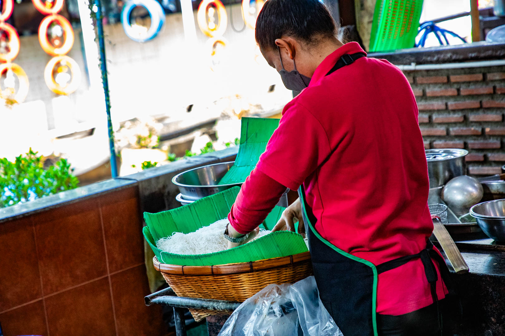 曼谷美食,曼谷小吃,曼谷船麵,Rua Thong Noodle