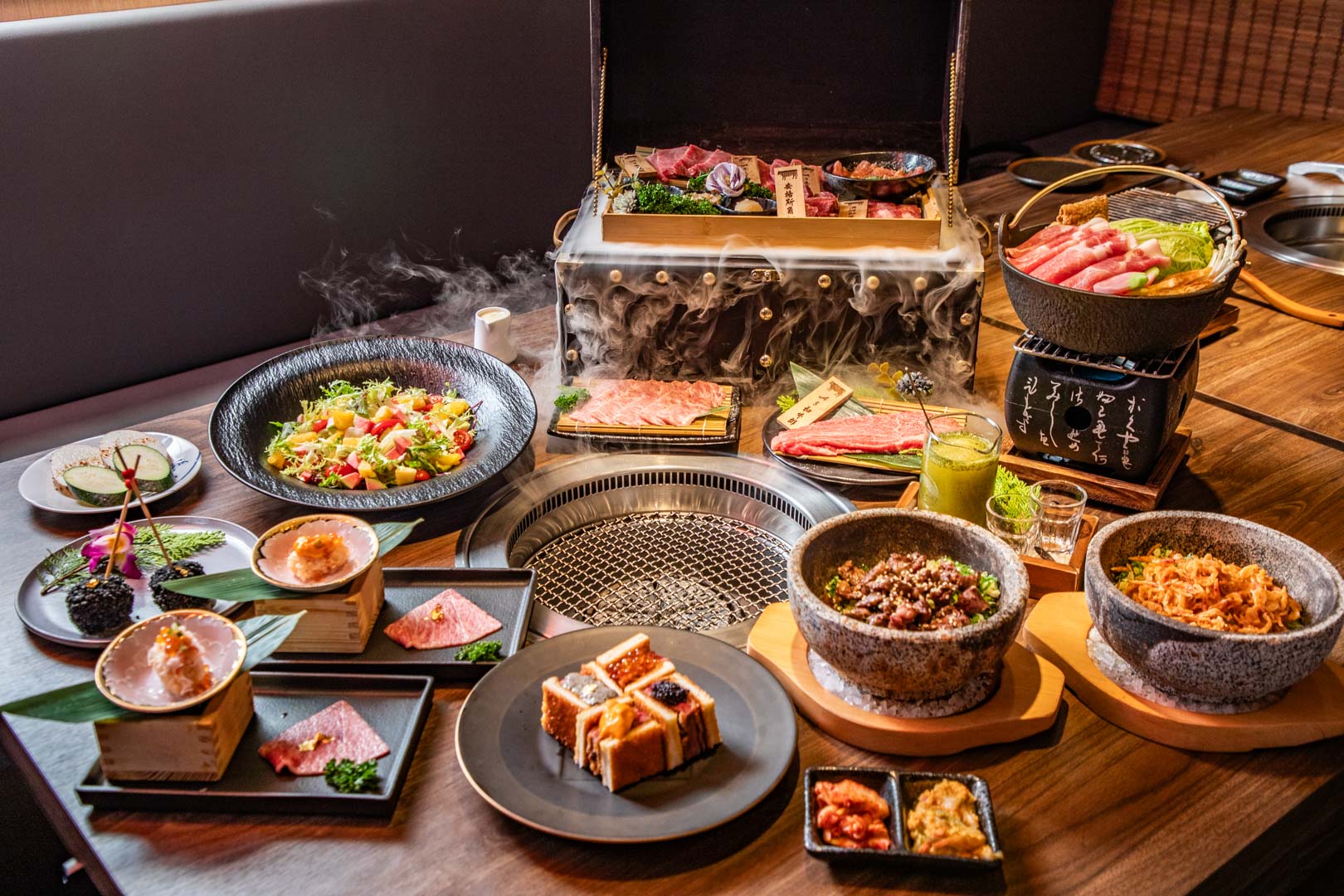 網站近期文章：山鯨本家HONKE｜京都風頂級高質感燒肉套餐，吃燒肉還能穿和服拍美照，還有歡樂滿點慶生搖鈴秀