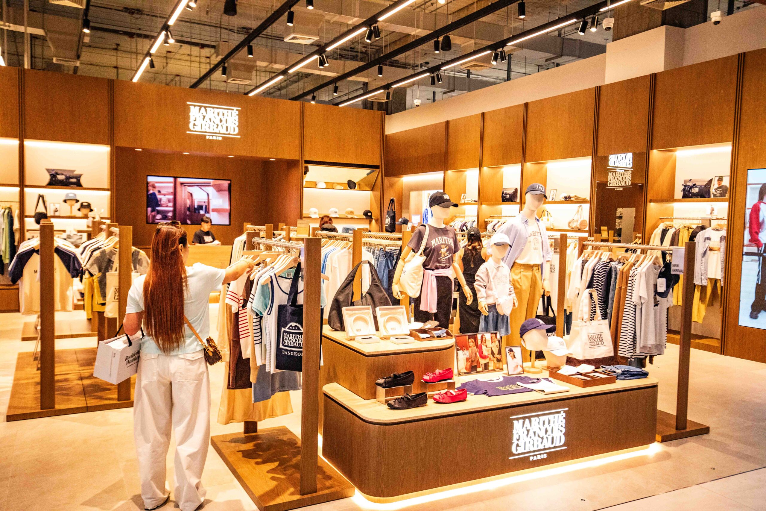曼谷百貨公司,EMPORIUM、EMQUARTIER、EMSPHERE